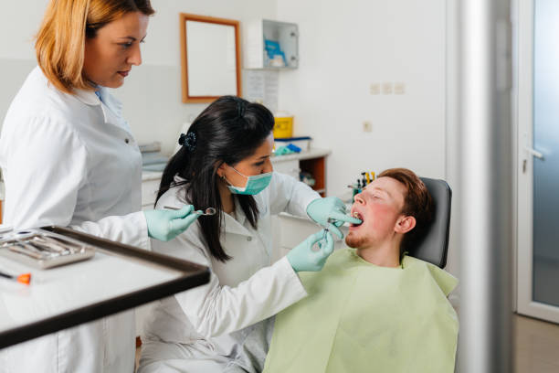 Best Weekend Emergency Dentist in Ledbetter, KY
